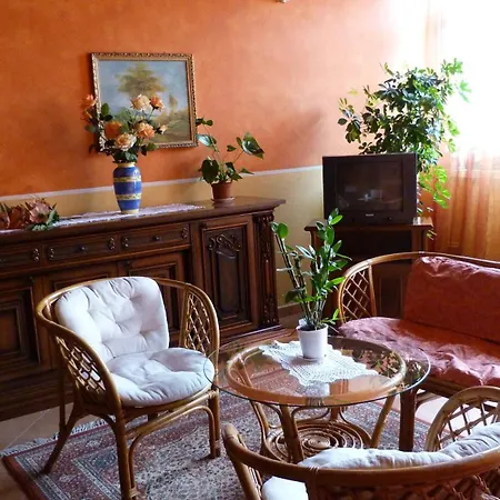 Ai Due Volti * דוסובונו